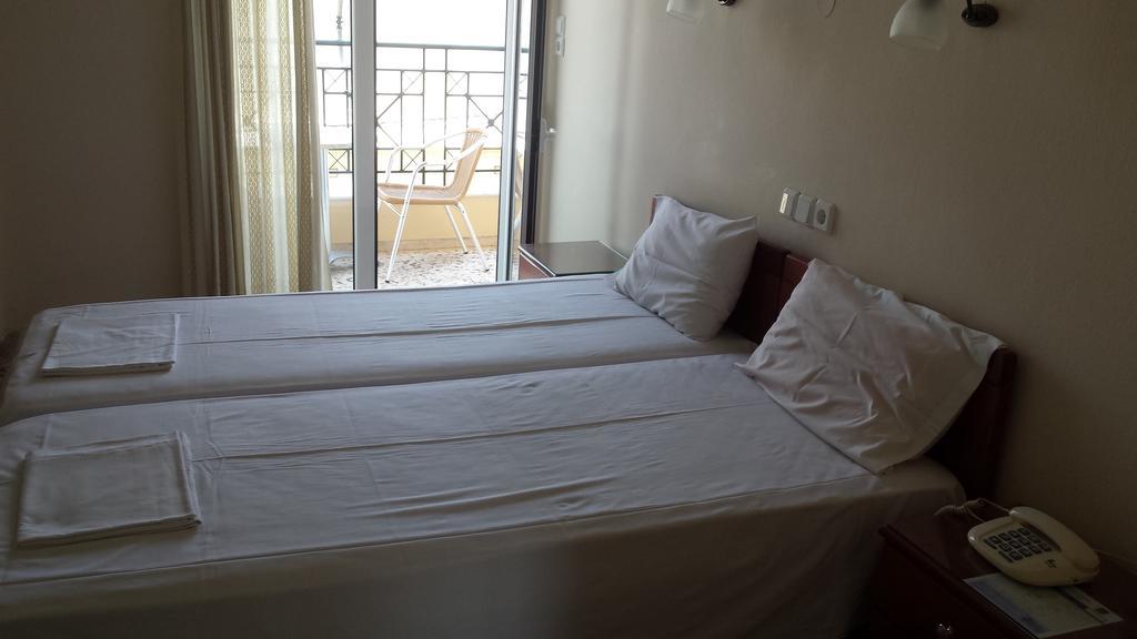 Dimitra Hotel Loutra Edipsou  Room photo